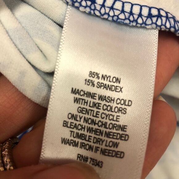 Adrienne Vittadini Navy and white floral skirt M - Picture 6 of 6